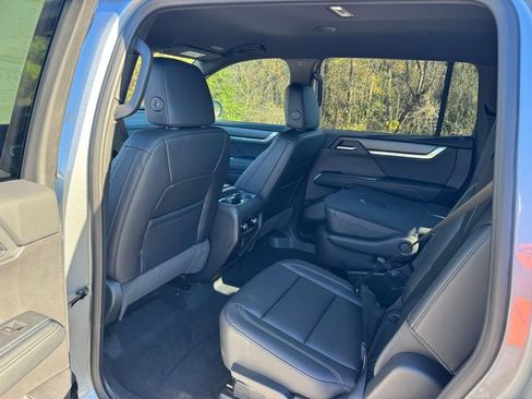 New 2026 GMC Acadia Elevation w/ Elevation Premium Package image 20