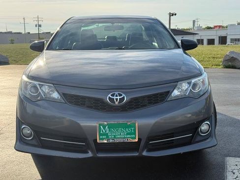 Used 2014 Toyota Camry SE FWD image 9