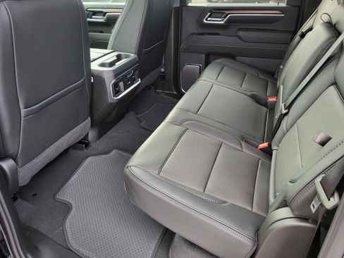 New 2026 GMC Sierra 2500 Denali w/ Denali Reserve Package image 4