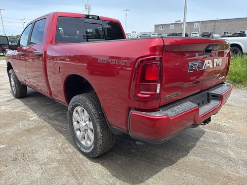 New 2026 RAM 2500 Big Horn AWD/4WD image 3
