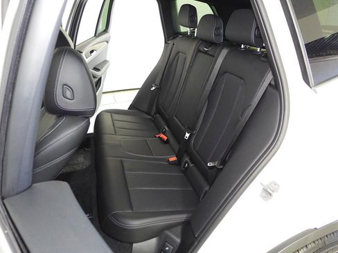 Used 2023 BMW X3 sDrive30i w/ Premium Package w/ZPA image 21