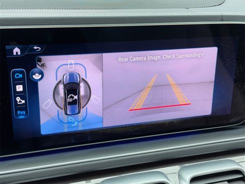 Used 2025 Mercedes-Benz GLS 450 4MATIC w/ AMG Line Exterior image 30