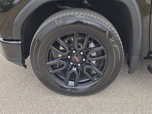 Certified 2025 GMC Sierra 1500 Elevation w/ LPO, Elevation Black Package image 6
