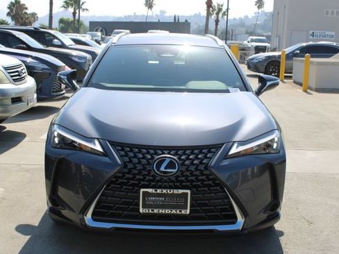 Used 2025 Lexus UX 300h FWD image 2