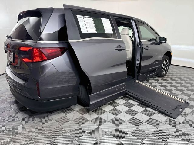 Used 2026 Honda Odyssey EX-L image 23