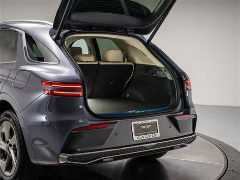 New 2026 Genesis GV70 2.5T Select AWD/4WD image 10