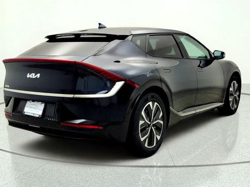 Used 2023 Kia EV6 Wind RWD image 5