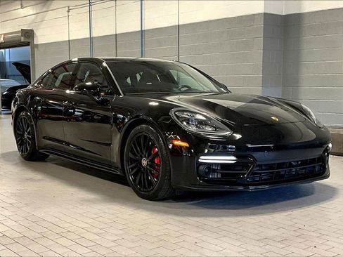 Certified 2023 Porsche Panamera GTS AWD/4WD image 7