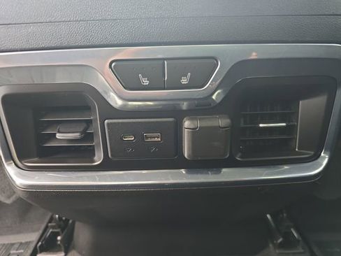 Used 2020 GMC Sierra 1500 SLT w/ SLT Convenience Package image 36