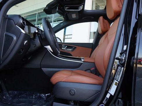 Certified 2026 Mercedes-Benz GLC 300 image 28