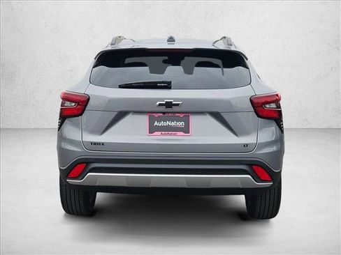 New 2026 Chevrolet Trax LT w/ Driver Confidence Package image 8