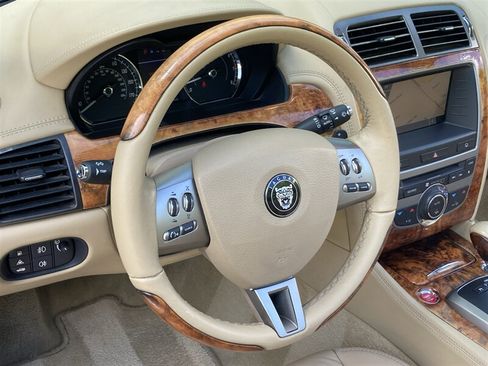 Used 2007 Jaguar XK Convertible RWD image 20