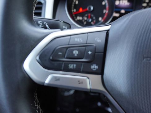 Used 2021 Volkswagen Atlas Cross Sport SE FWD image 27