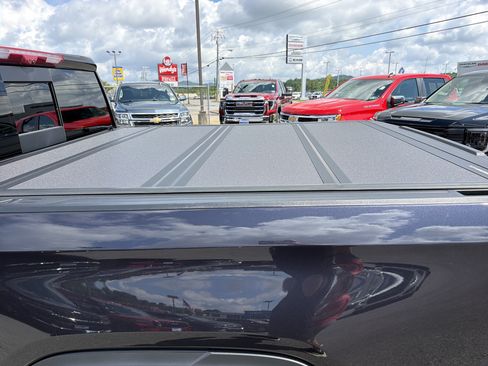 Certified 2026 GMC Sierra 1500 AT4X w/ AT4X AEV Edition AWD/4WD image 11