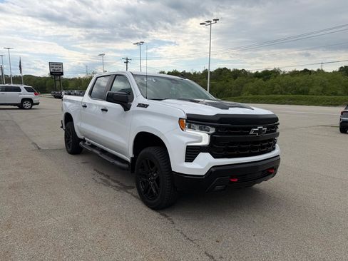 Certified 2023 Chevrolet Silverado 1500 LT Trail Boss w/ Protection Package AWD/4WD image 8