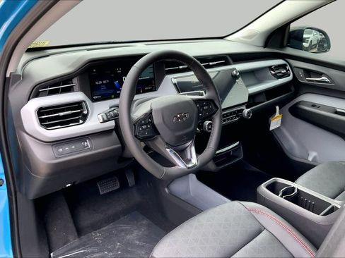 New 2027 Chevrolet Bolt RS w/ LPO, All-Weather Package FWD image 9