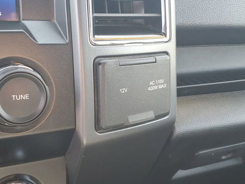 Used 2019 Ford F150 XLT w/ Equipment Group 302A Luxury AWD/4WD image 26