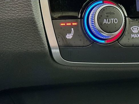 Used 2023 Audi Q3 2.0T Premium image 20