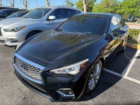 Used 2021 INFINITI Q50 Luxe image 1