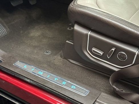 Used 2019 Ford F150 Limited image 40