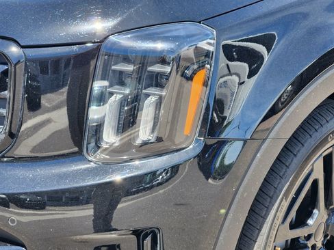 Certified 2025 Kia Telluride SX X-Line AWD/4WD image 8