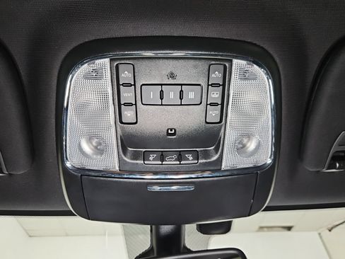 Used 2020 Jeep Grand Cherokee Limited X AWD/4WD image 13