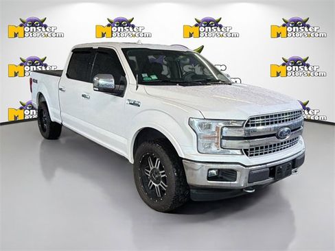 Used 2018 Ford F150 Lariat w/ Equipment Group 502A Luxury image 3