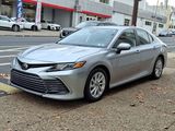 Used 2023 Toyota Camry LE image 3