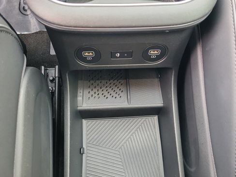 Certified 2023 Hyundai Ioniq 5 Limited w/ Cargo Package image 34