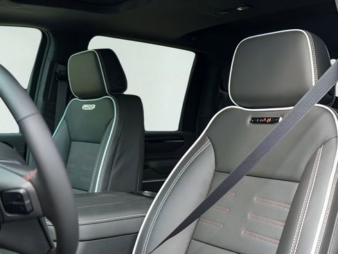 New 2026 GMC Sierra 2500 AT4X AWD/4WD image 11