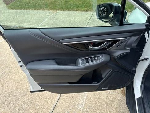Used 2021 Subaru Outback Limited w/ Popular Package #2 AWD/4WD image 8