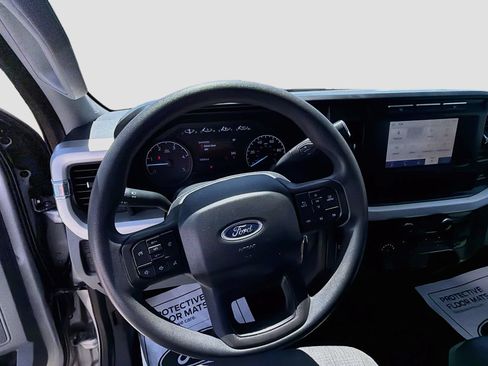 Used 2024 Ford F250 XLT AWD/4WD image 12