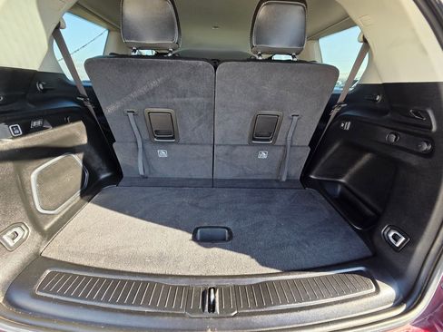 Used 2022 Jeep Grand Cherokee L Limited w/ Black Appearance Package image 29