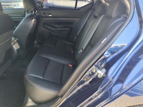 Used 2022 Nissan Altima 2.5 SR image 28