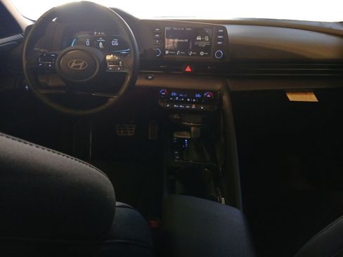 New 2026 Hyundai Elantra SEL Sport Premium image 10