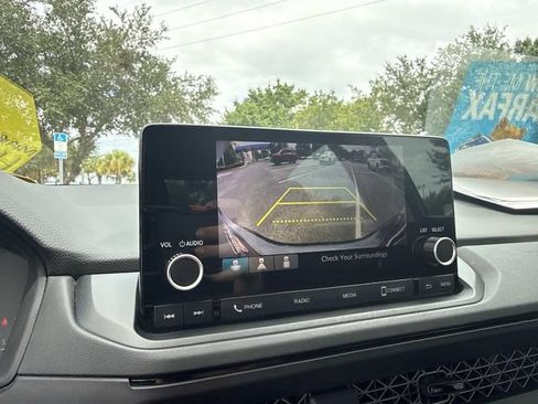 Certified 2024 Honda Accord LX image 24