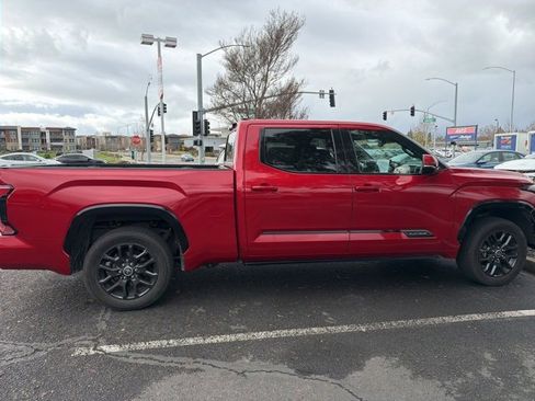 Used 2022 Toyota Tundra Platinum image 5