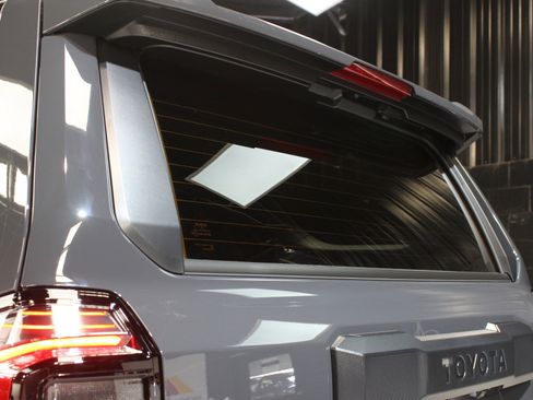 Used 2025 Toyota 4Runner Trailhunter image 19