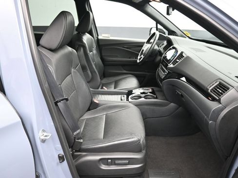 Certified 2023 Honda Passport Elite image 25