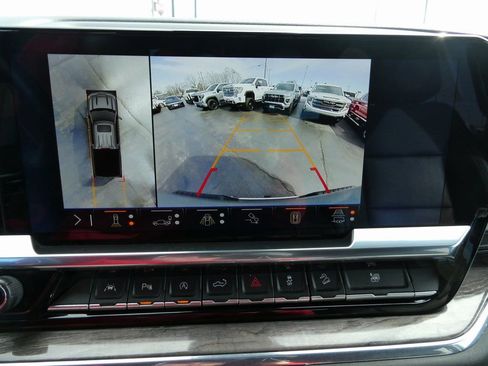 Certified 2024 Chevrolet Silverado 1500 LTZ w/ Technology Package AWD/4WD image 32