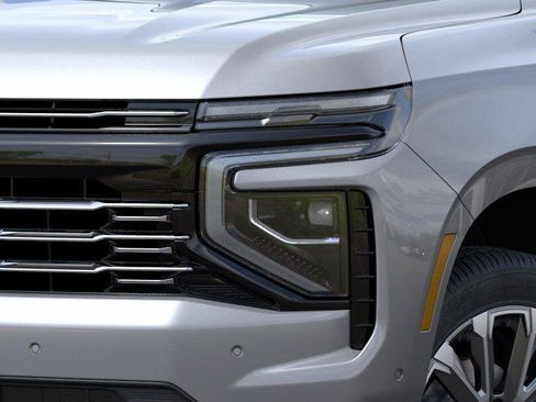 New 2026 Chevrolet Tahoe High Country w/ LPO, Illumination Package RWD image 10