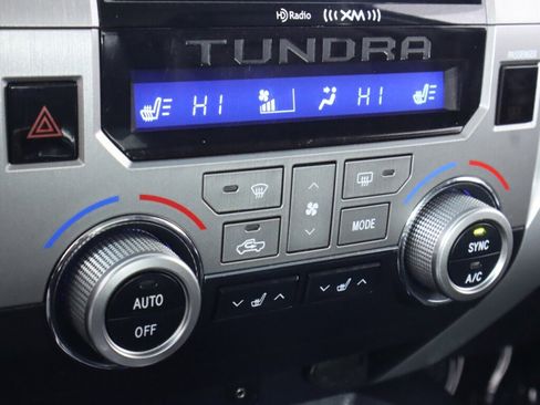 Used 2016 Toyota Tundra Limited w/ Limited Premium Package image 21