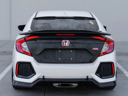 Used 2018 Honda Civic Si image 11