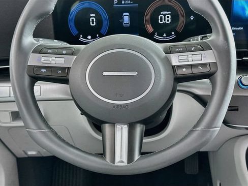 Used 2024 Hyundai Kona SEL FWD image 14