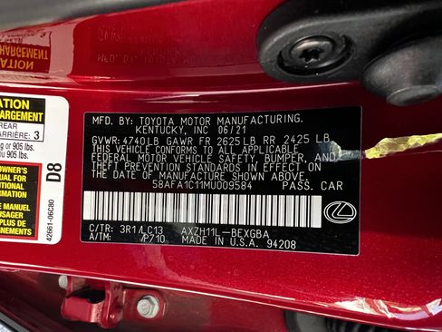 Certified 2021 Lexus ES 300h Ultra Luxury w/ Accessory Package 2 image 49