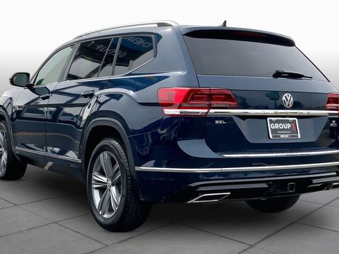 Used 2018 Volkswagen Atlas SEL w/ R-Line Package AWD/4WD image 12