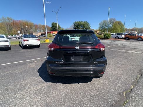 Used 2024 Nissan Kicks SR FWD image 4
