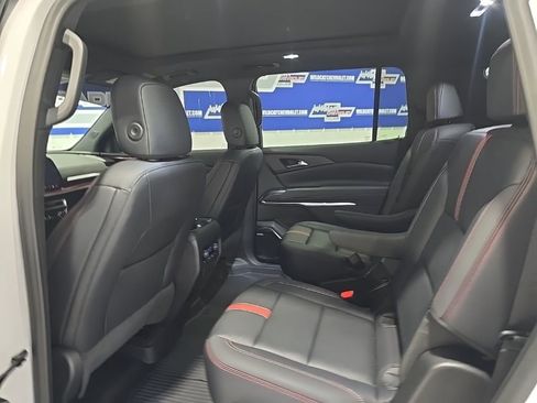 Used 2024 Chevrolet Traverse RS w/ LPO, Floor Liner Package image 20