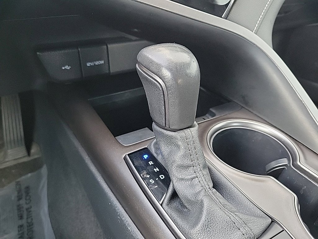 Used 2024 Toyota Camry SE FWD image 25