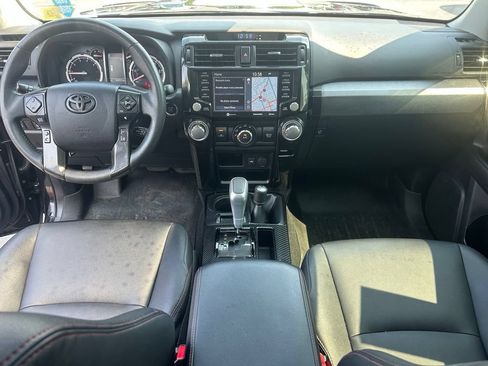 Used 2022 Toyota 4Runner TRD Off-Road Premium AWD/4WD image 13